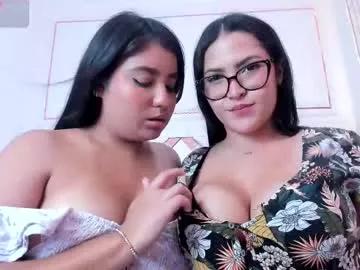 ninablooms01 on Chaturbate 