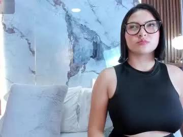 ninablooms01 on Chaturbate 