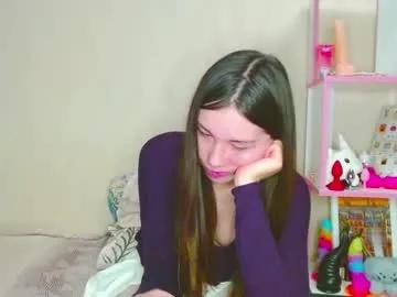 pink_pikachu_ on Chaturbate