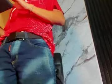 purple_savage — GOAL: Sexy Dance [40 tokens remaining] Welcome to my room! Nuestro Primer Show #feet #latino #18 #twink #bigass #bigdick #New