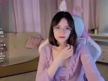 rainybella — Show my sexy legs [24 tokens left] #new #young #shy #natural #18