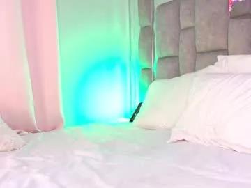 smiling__girl on Chaturbate