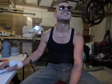 straightishd on Chaturbate