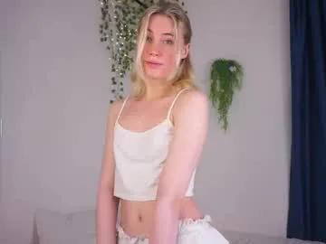 sunnybish — Goal:New day new orgasm(123 fav pattern::)300 fav pattern:) Hello,I'm Kelly,I'm #new here, Im #18 years old, yes  #smallboobs  also  Im use #lovense and my body really #skinny Lets play! [1765 tokens