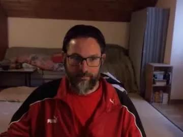 supersquirrel81 — Supersquirrel81's room #mature #daddy #conversation #nonude