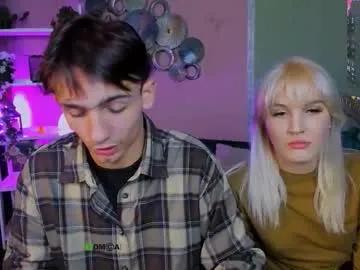 tobi_yours — GOAL: flash ass [94 tokens remaining] Welcome to my room! #naked #lovense #cum #blonde #anal