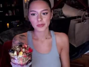 xoveronicalove — GOAL: topless5min [588 tokens remaining] thanks for cumming ;) brunette, tattoos, bigboobs, new, teen, bigbutt