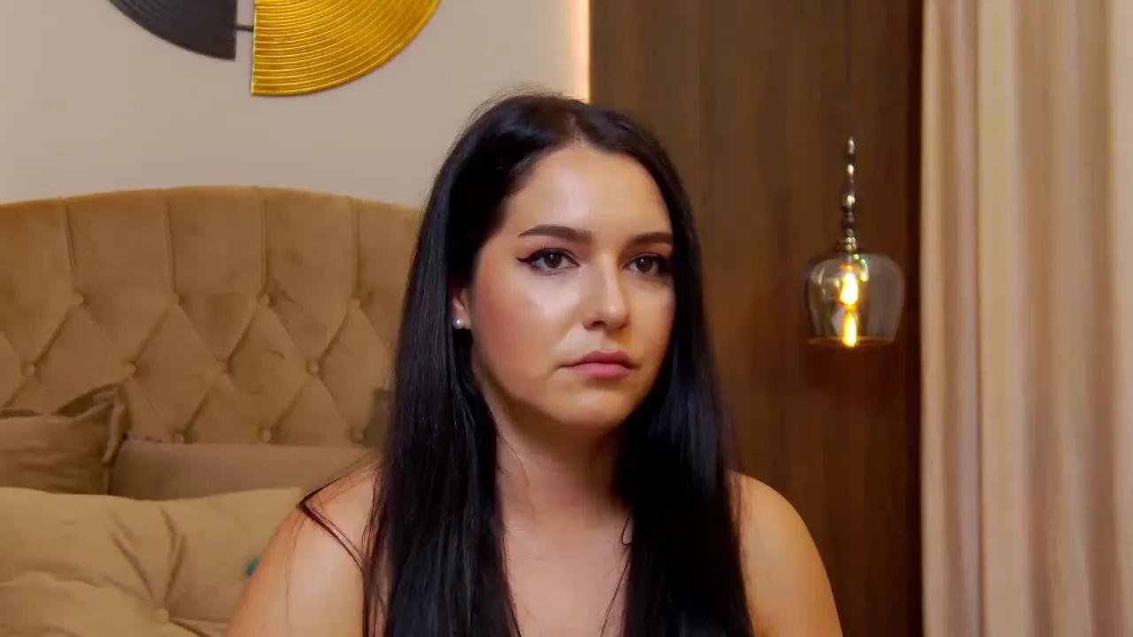 JennifferGray on Streamray 