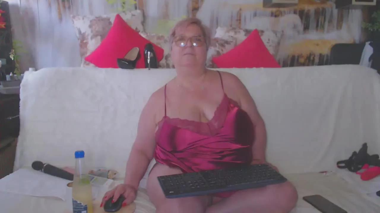 QueenPammy on Streamray 