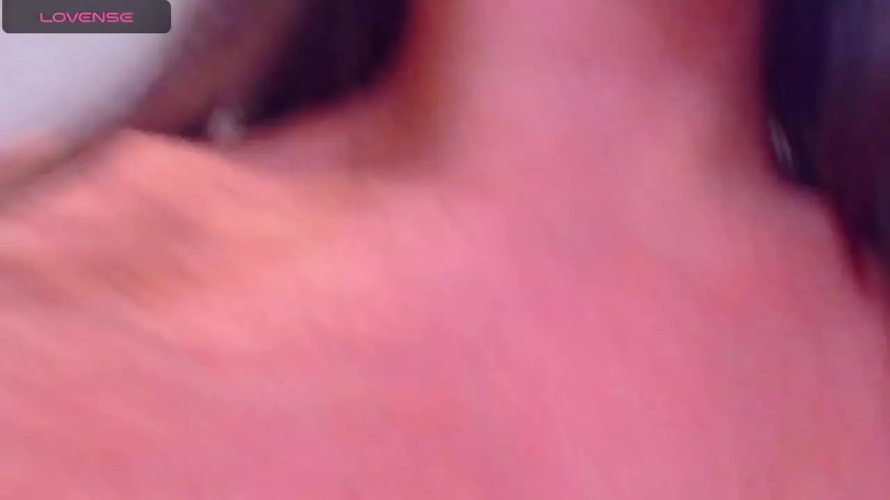 TTIFFANY on Streamray