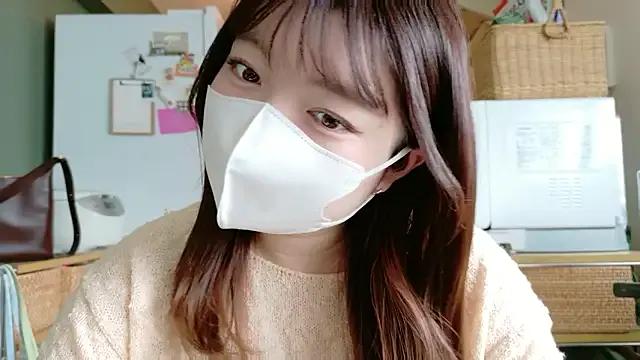 _Yui_ — Freechat on StripChat