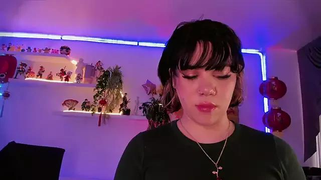 albaismynameX on StripChat 