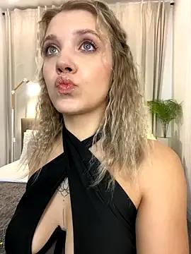 AlisaMyers — Suck your fingers
