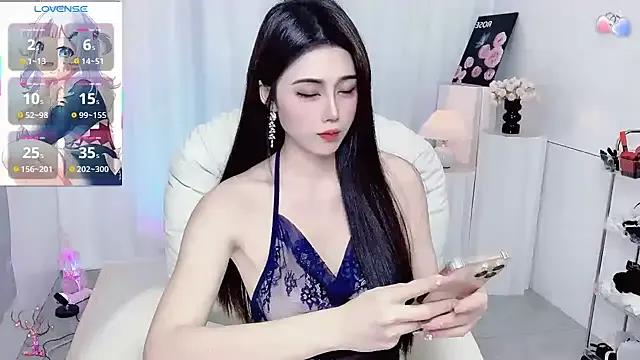 Alma_va on StripChat