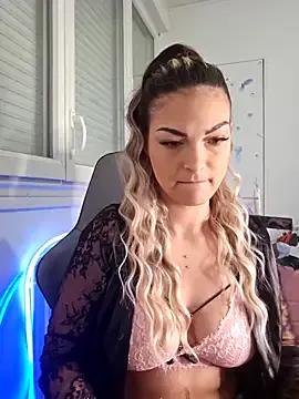 Ambre_La_nebulleuse on StripChat