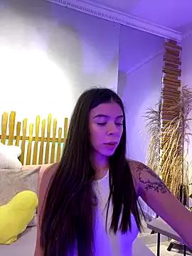AmmyCollinsW on StripChat 