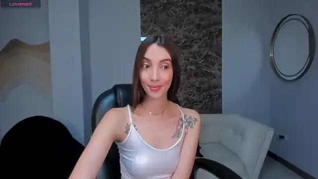 AnaisNin on StripChat 