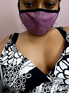 Ananya_34 on StripChat 