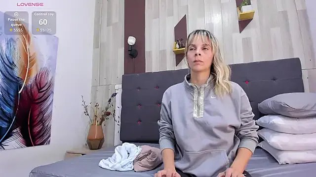 Anastasiapriest — suck dildo