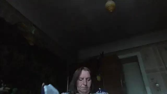 AnnaLive570 on StripChat 