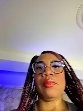 AranzalatinBlaks1 on StripChat 