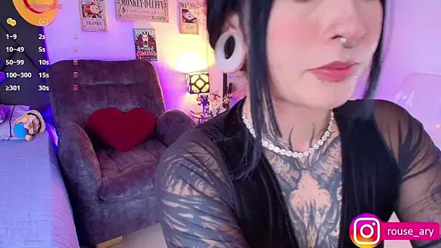 Aryrouse on StripChat 