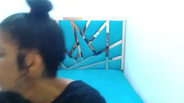 BigCock_Antonella_TS — party    sniifff       in pvt or