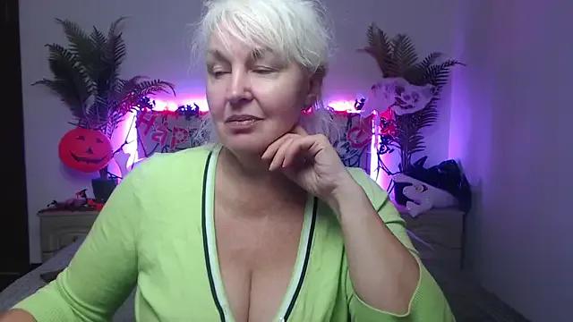 BlondyLeeBest — Freechat on StripChat