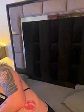 Bonnie_vega — MAKE ME DEEPTHROAT U