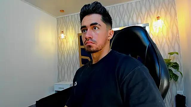 Brad_Summer — Freechat on StripChat