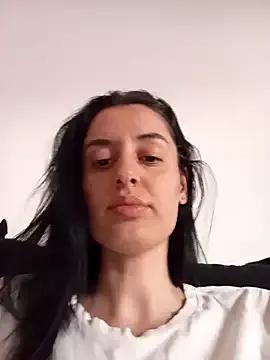 Catmila94 — Siririca na mesa da cozinha 