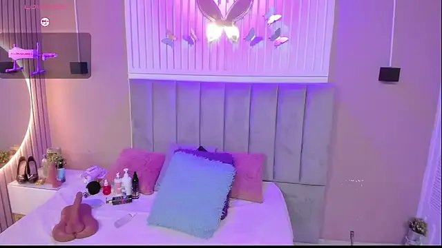 chantall1375 — Blowjob and spit tits