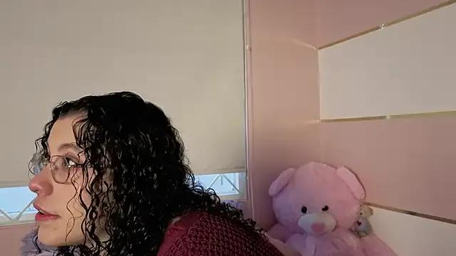 Charlotte__Miller — Cameltoe