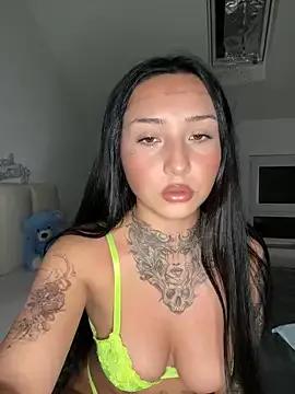 Coco-Love on StripChat 
