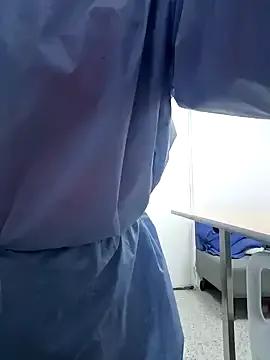 coral_smitth — Finger in pussy