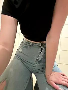 Cumonmme — Boobs naked massage