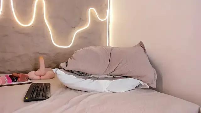 Demy_Ruiz — Spank ass