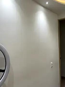 Elie-3 — Freechat on StripChat