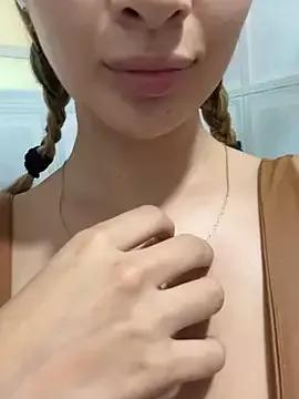 Ella_rush on StripChat 