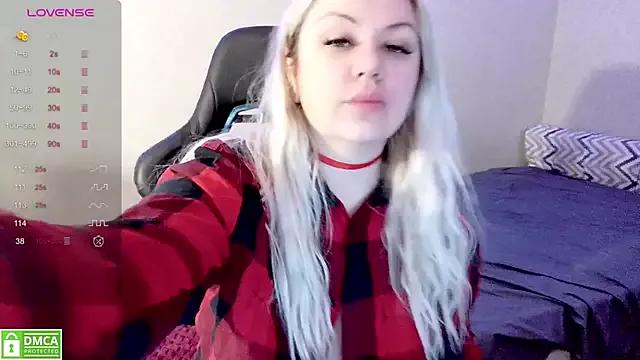 elven_dreams_ on StripChat 