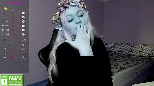 elven_dreams_ on StripChat 