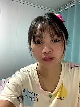 Emlyly-18 — Yu thng emlyly i