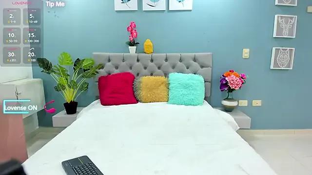 Emma_Onne on StripChat 