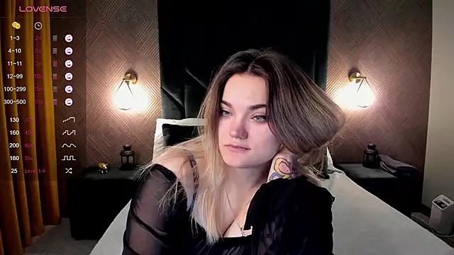 Emma_Reeed on StripChat 