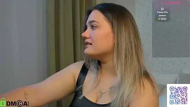 Emma_Reeed on StripChat 