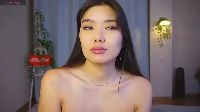 EmmaFisherf on StripChat 