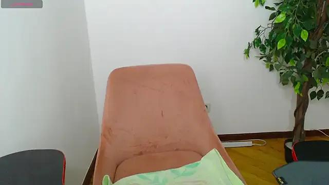 Erika_bestboobs — Private on StripChat
