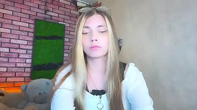 Eva_StarXXXX on StripChat