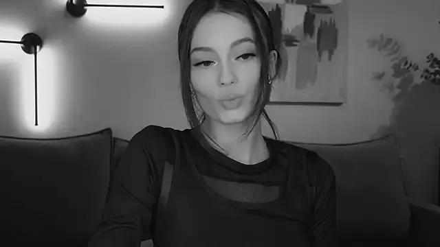 FirstOfFallen on StripChat