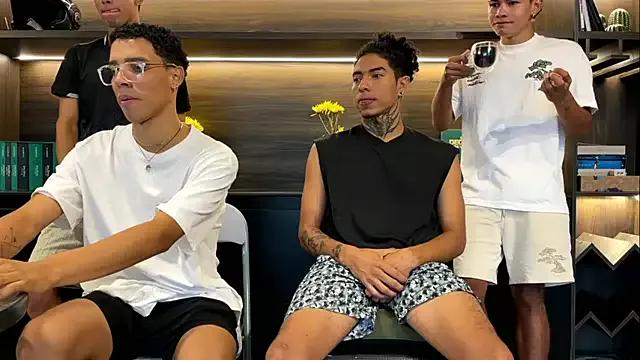 Frathouse — Naked boys